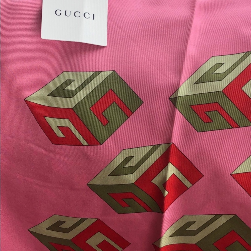 Gucci scarf NWT - Picture 7 of 8
